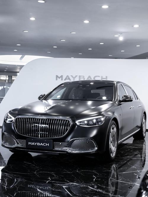 重庆2岚图汽车的售后服务让用户无忧出行，迈巴赫未来的豪华车趋势